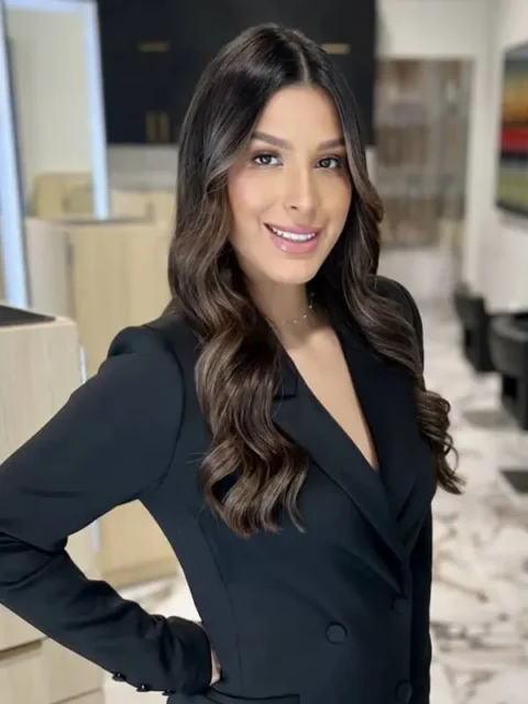 Stylist card krystal kelly